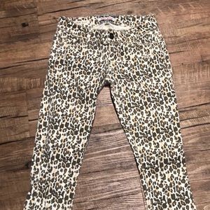 Hot Kiss Leopard Pants!